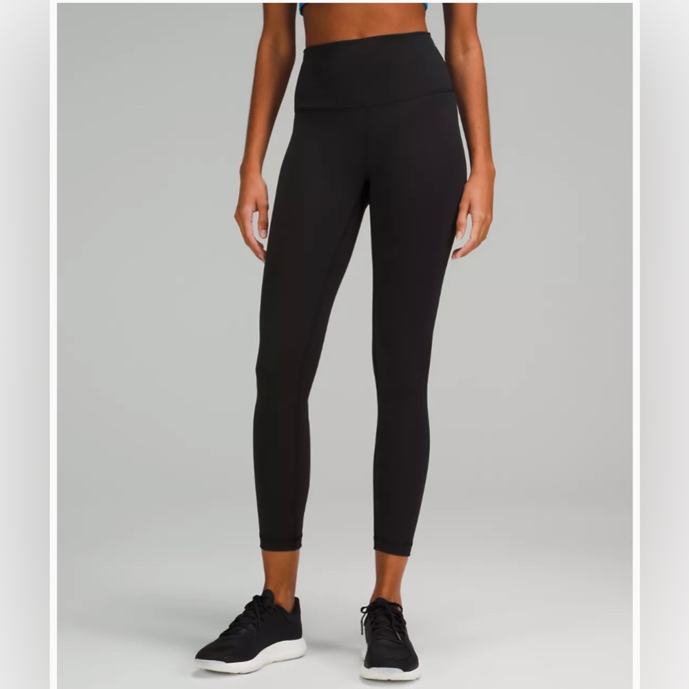 NWOT Lululemon Wunder Under Train leggings 25”